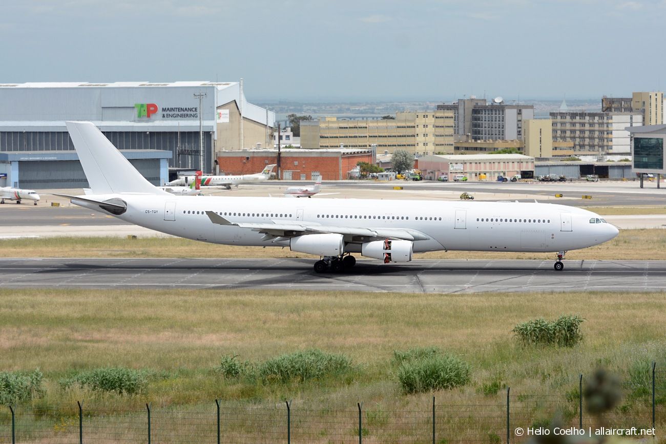 CS-TQY (190) 1997 Airbus A340-313
