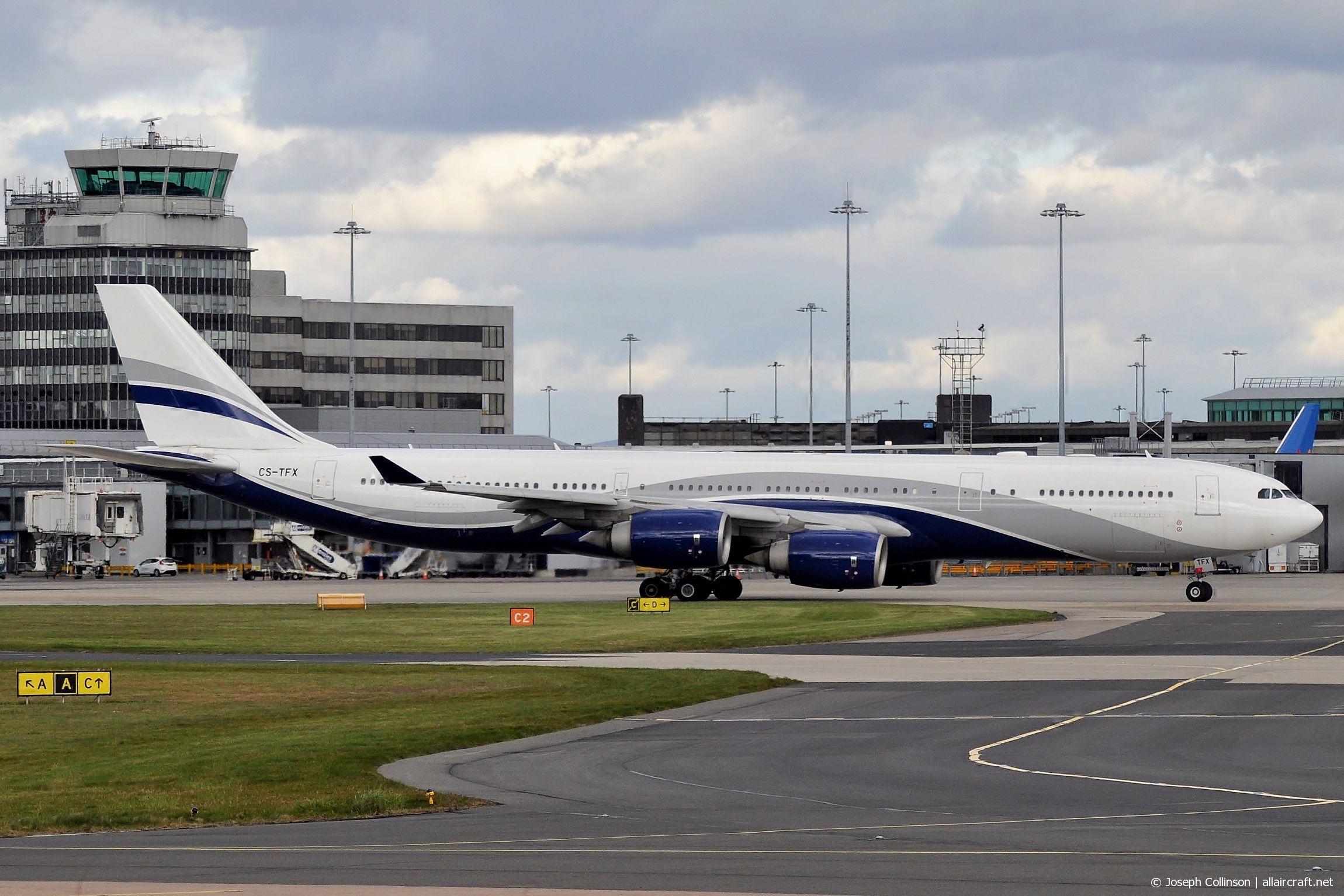 CS-TFX (912) 2008 Airbus A340-542
