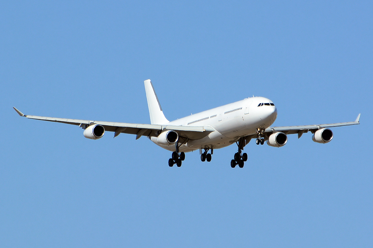 CS-TQZ · Airbus A340-313X · (LPA / GCLP)