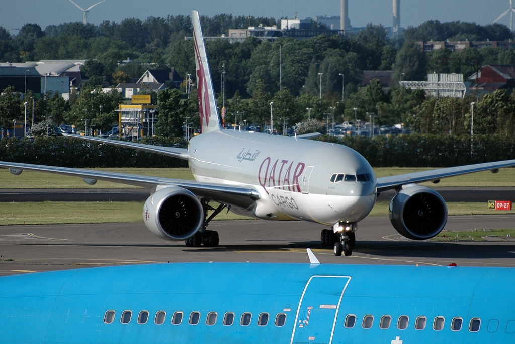 A7-BFC · Boeing 777-FDZ · (AMS / EHAM)