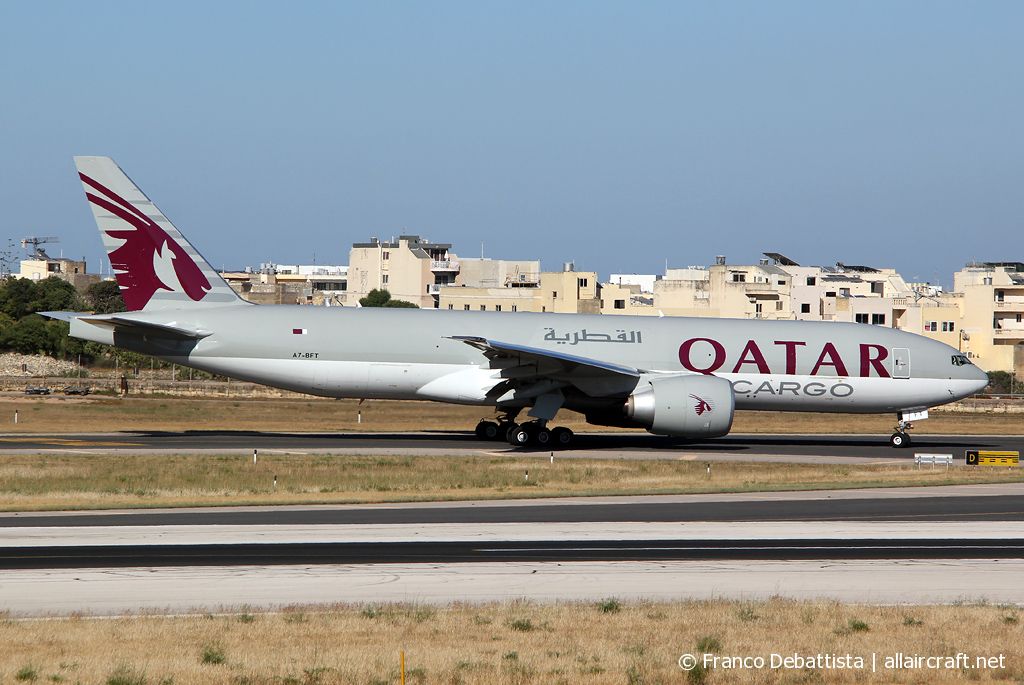 A7-BFT · Boeing 777-FDZ · (MLA / LMML)
