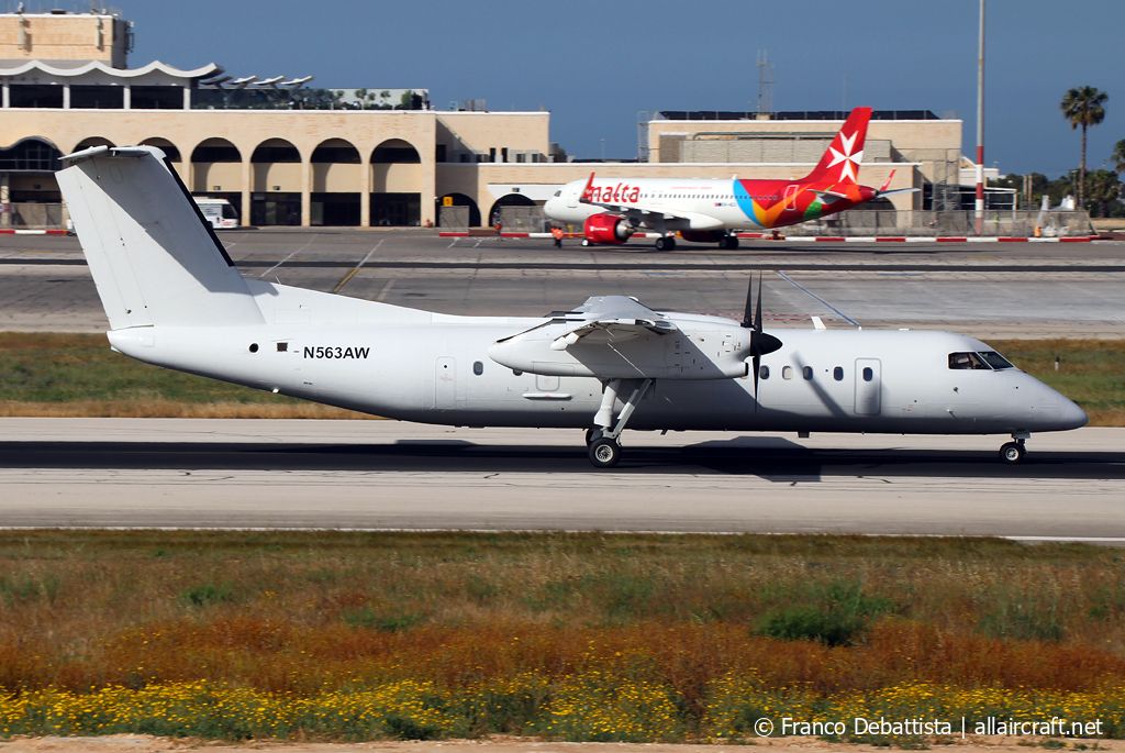 N563AW (563) 2000 Bombardier Dash 8-Q315