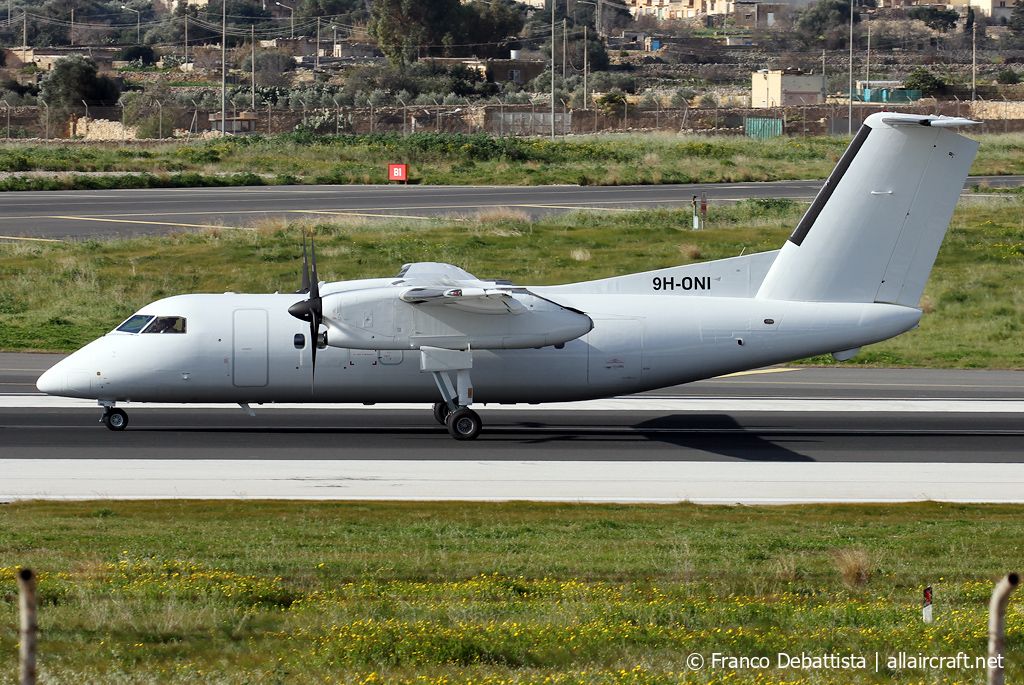 9H-ONI (318) 1992 DeHavilland Canada Dash 8-102