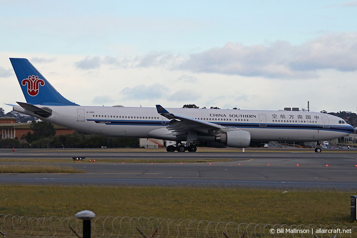 B-5951 (1536) 2014 Airbus A330-323