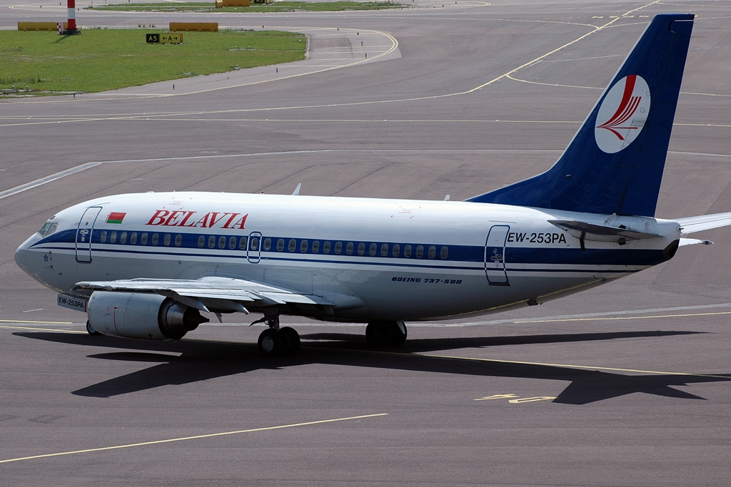 EW-253PA (cn 26339) Boeing 737-524