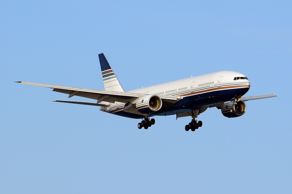 EC-MIA · Boeing 777-28E/ER · (LPA / GCLP)