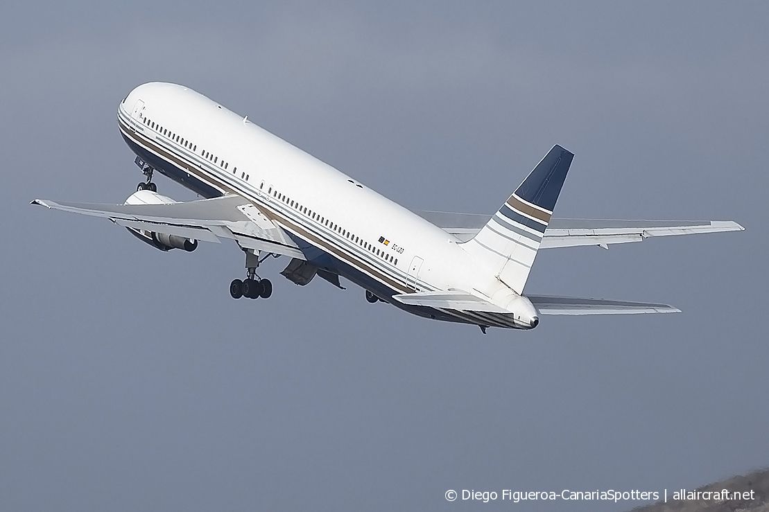 EC-LZO (27902) 1995 Boeing 767-35D(ER)