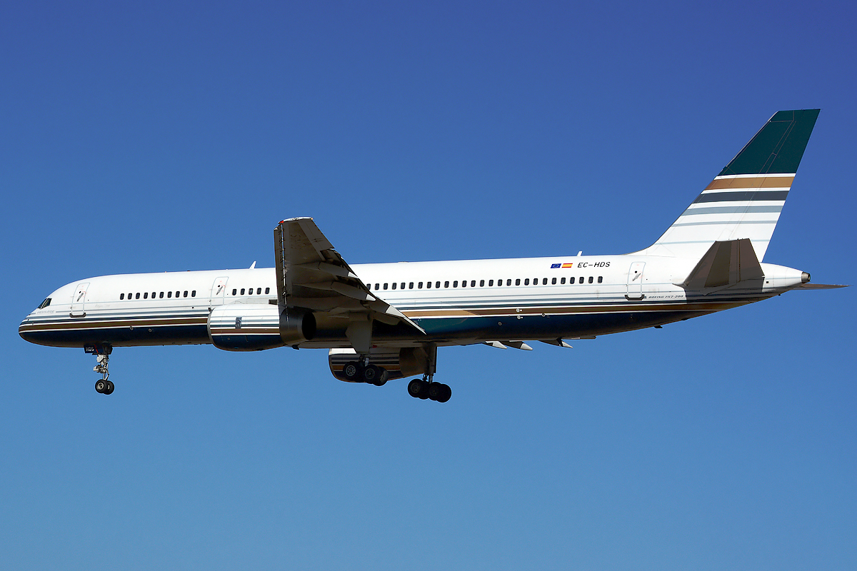 EC-HDS · Boeing 757-256 · (LPA / GCLP)