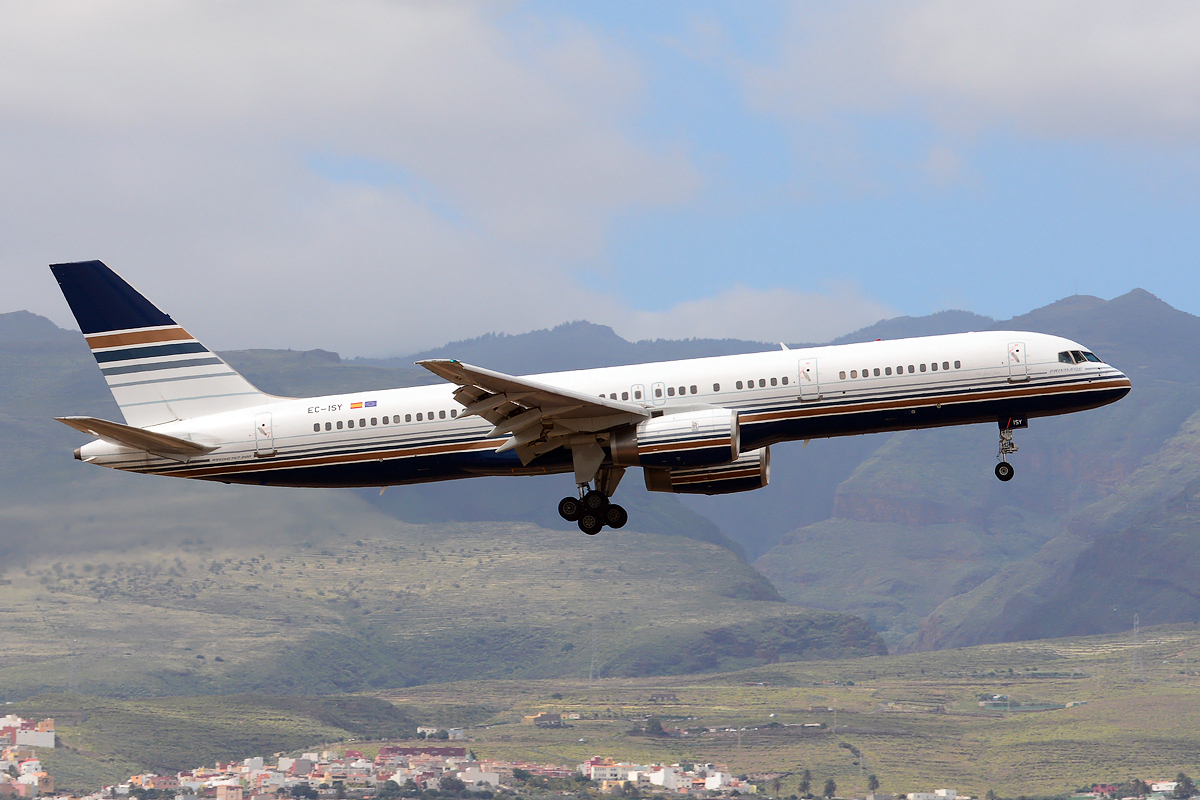 EC-ISY · Boeing 757-256 · (LPA / GCLP)