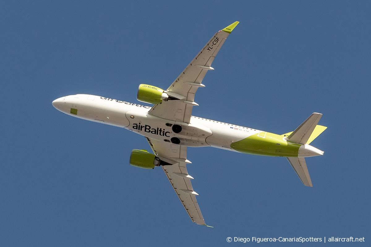 YL-CSF (55008) 2017 Bombardier CSeries CS300