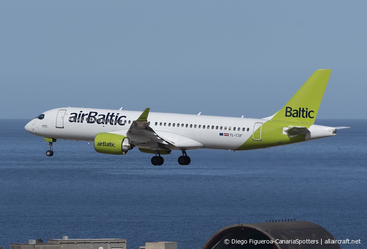 YL-CSF (55008) 2017 Bombardier CSeries CS300