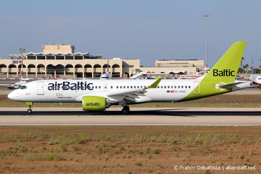 YL-AAU (55064) 2019 Airbus A220-300
