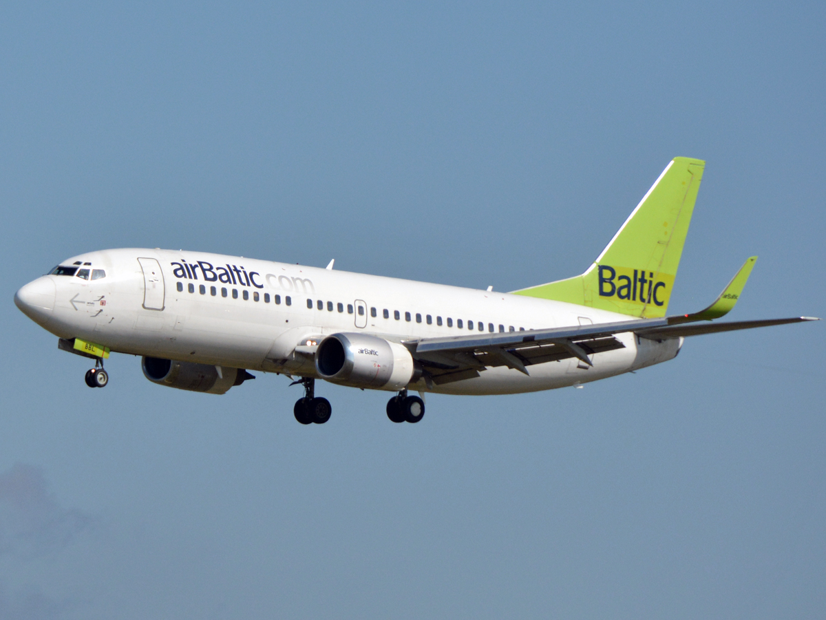 YL-BBL · Boeing 737-33V(WL) · (CPH / EKCH)