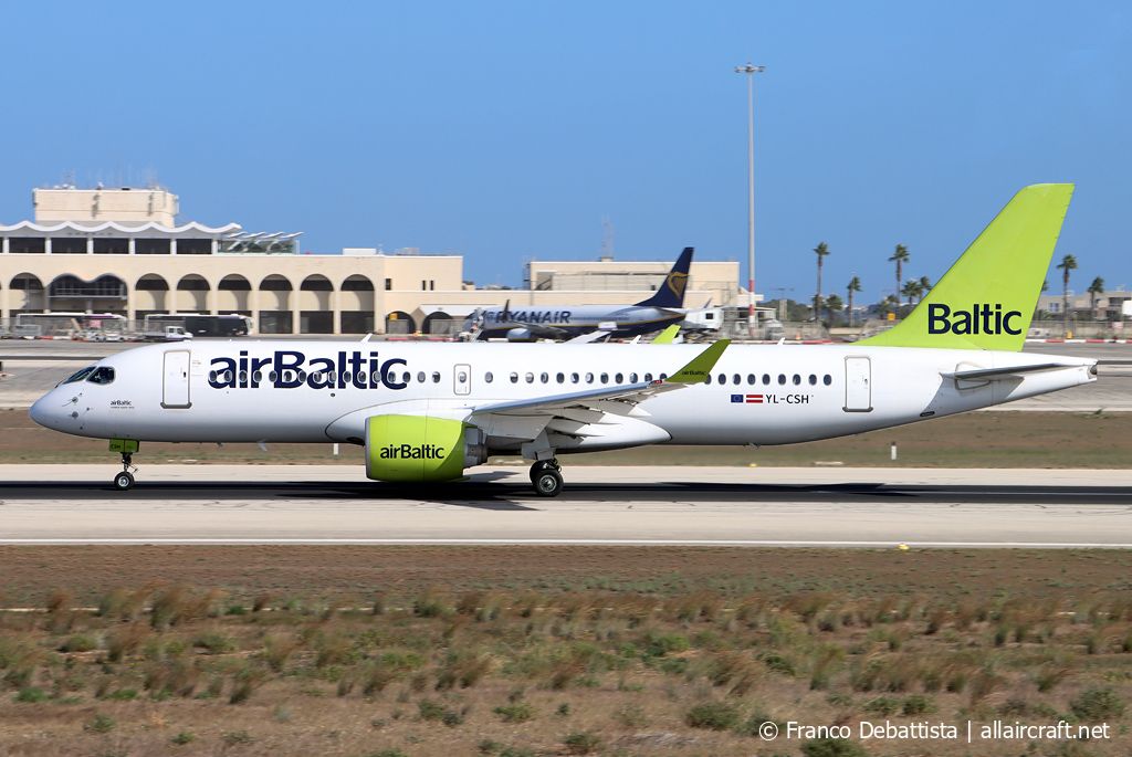 YL-CSH (55016) 2017 Bombardier CSeries CS300