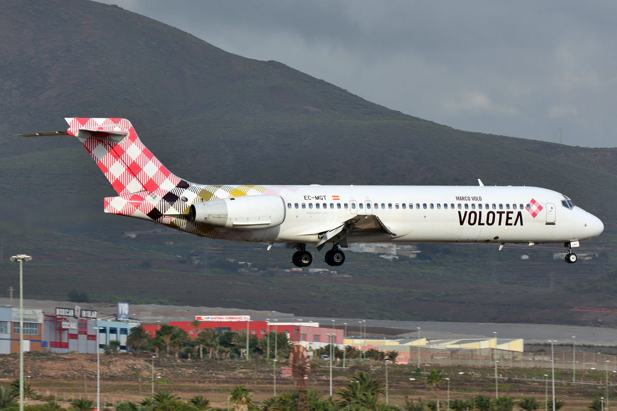 EC-MGT · Boeing 717-23S · (LPA / GCLP)