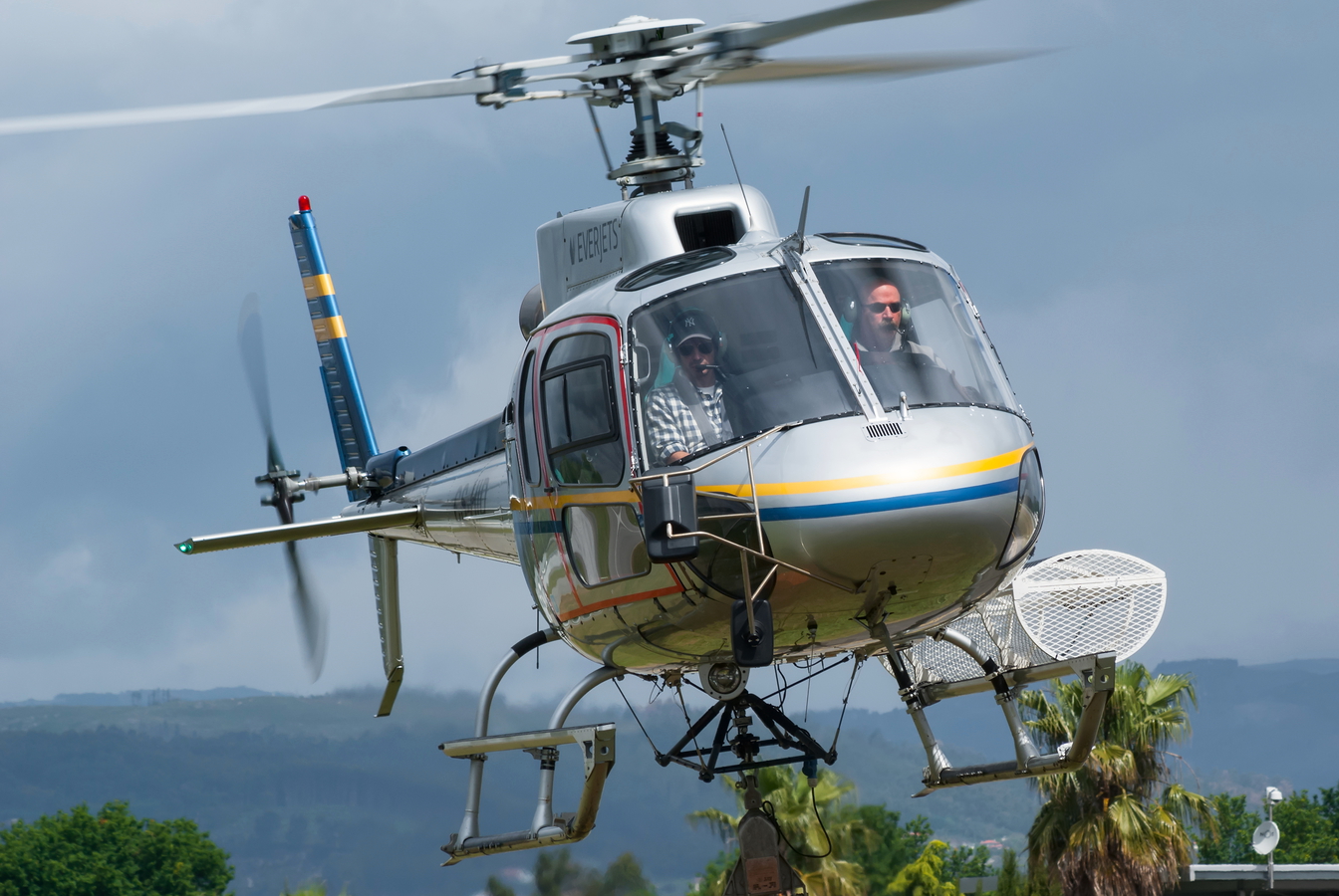 CS-HID (4243) Eurocopter AS-350B-3 Ecureuil
