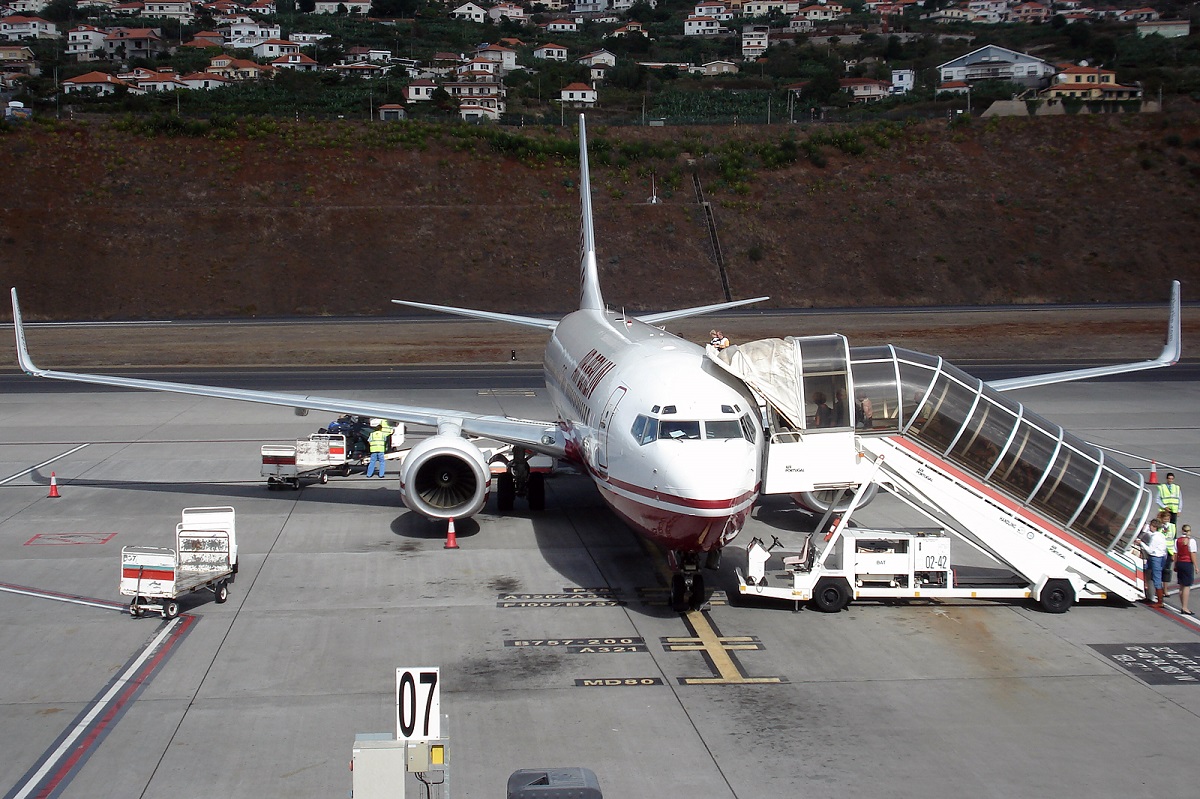D-ABAO · Boeing 737-86J(WL) · (FNC / LPMA)