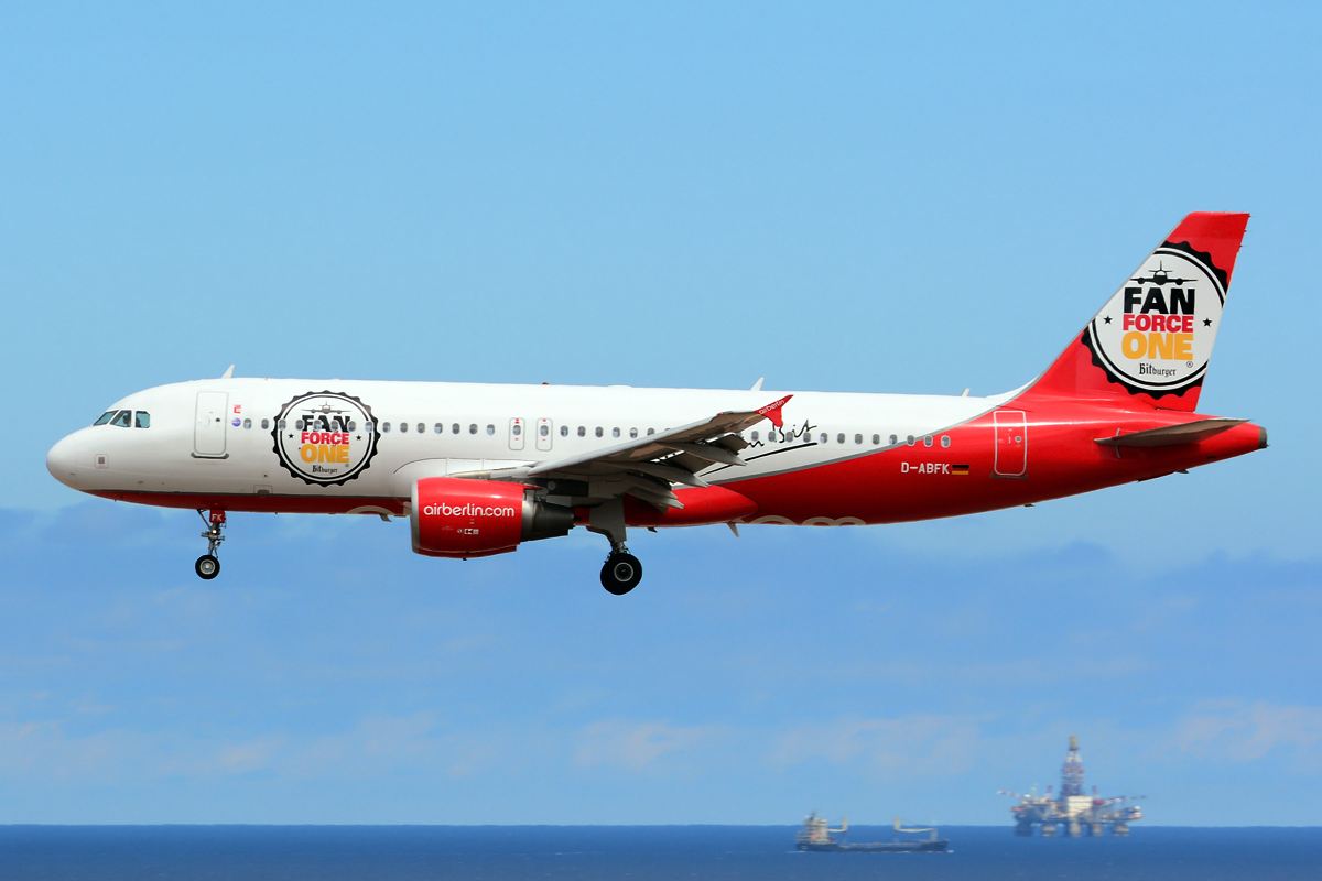 D-ABFK · Airbus A320-214 · (LPA / GCLP)