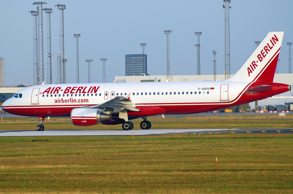 D-ABDQ (3121) 2007 Airbus A320-214