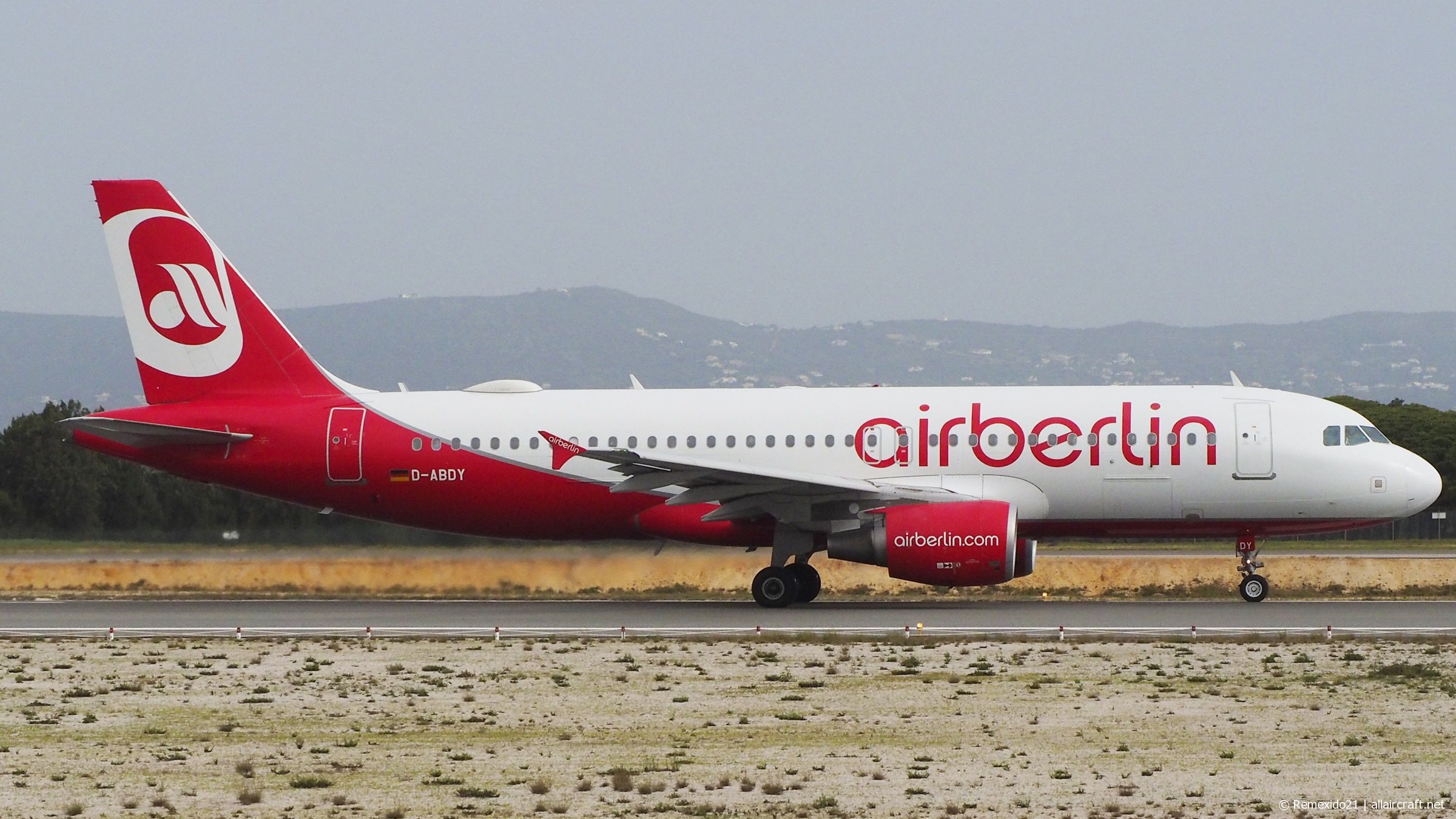 D-ABDY (4013) 2009 Airbus A320-214