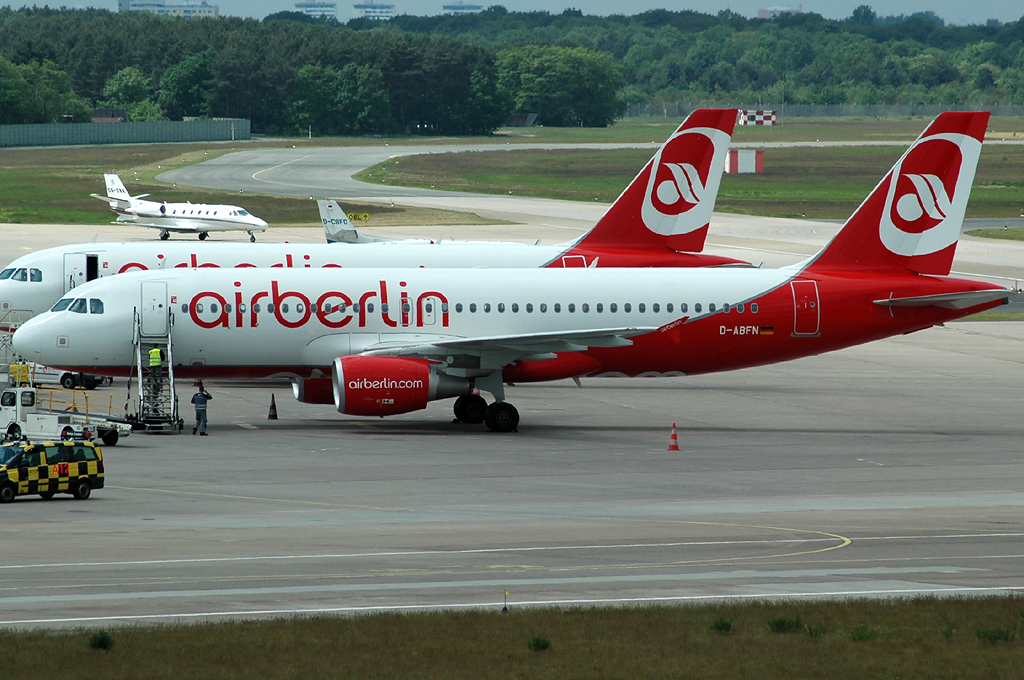 D-ABFN · Airbus A320-214 · (TXL / EDDT)