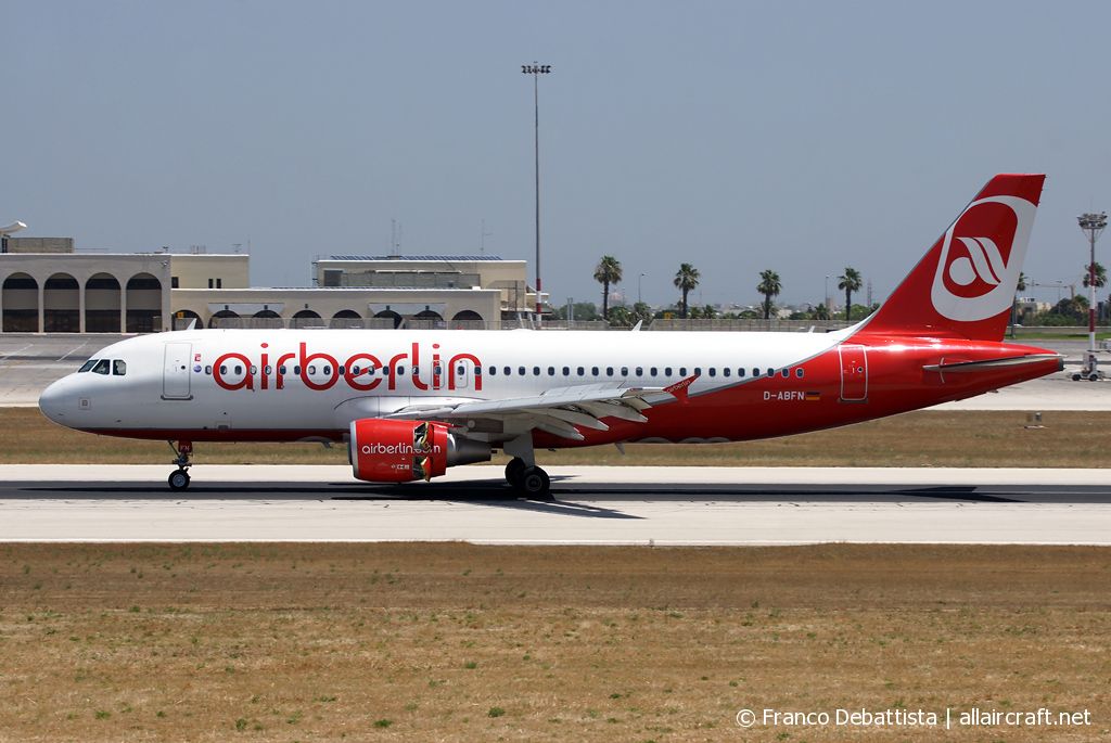 D-ABFN · Airbus A320-214 · (MLA / LMML)
