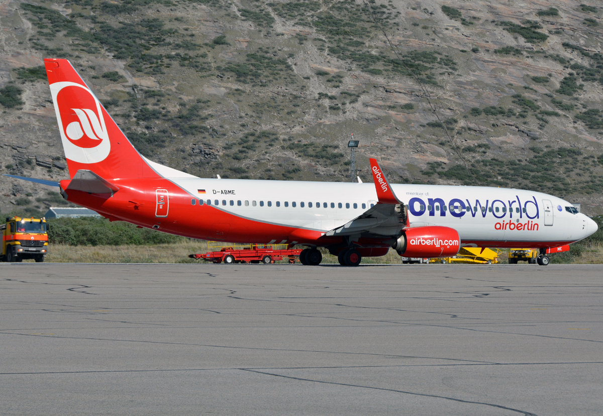 D-ABME · Boeing 737-86J(WL) · (SFJ / BGSF)