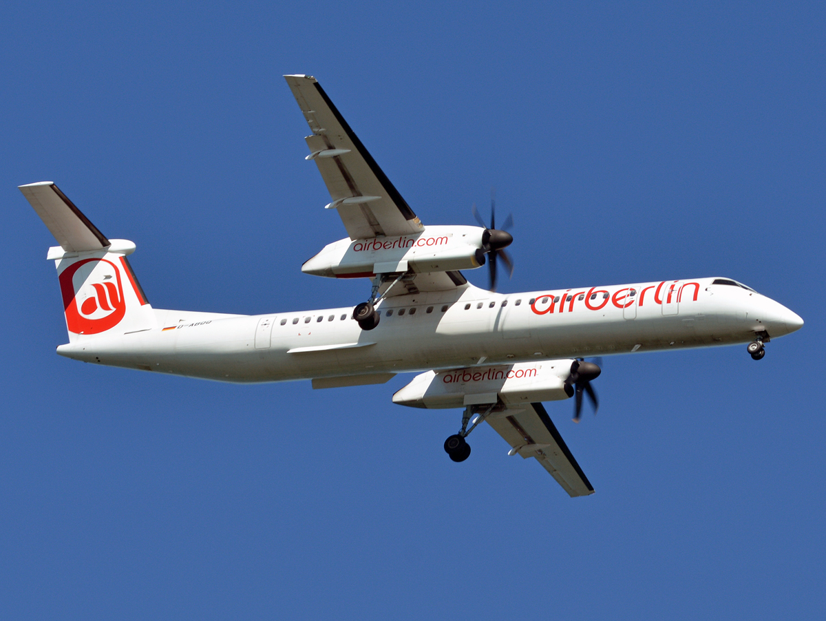 D-ABQQ (cn 4198) Dash 8-Q402
