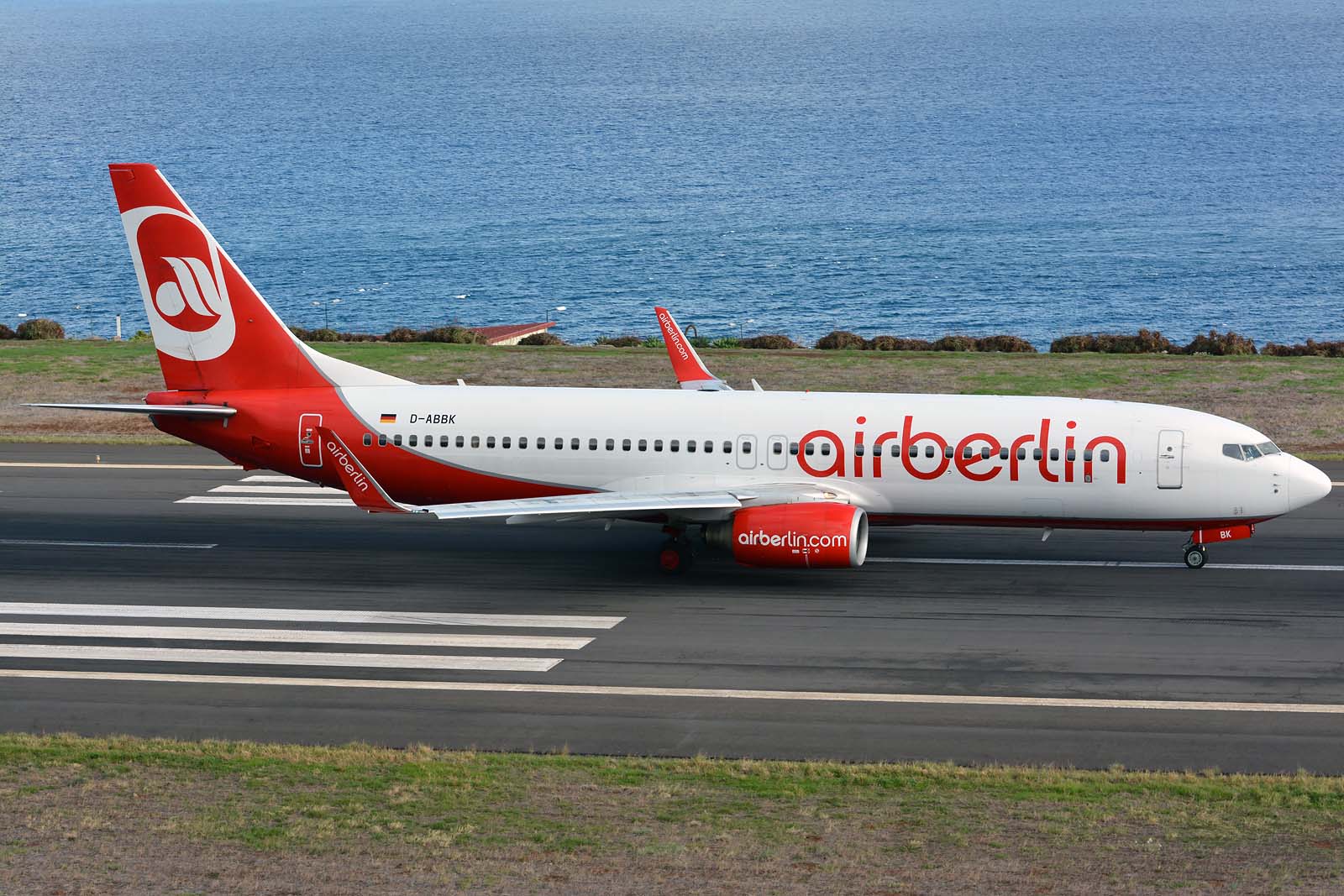 D-ABBK · Boeing 737-8BK(WL) · (FNC / LPMA)