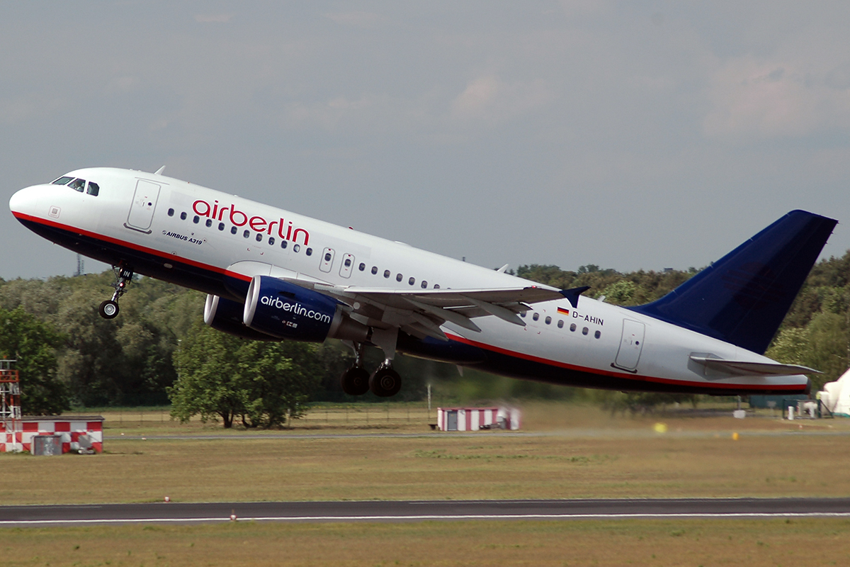 D-AHIN · Airbus A319-112 · (TXL / EDDT)