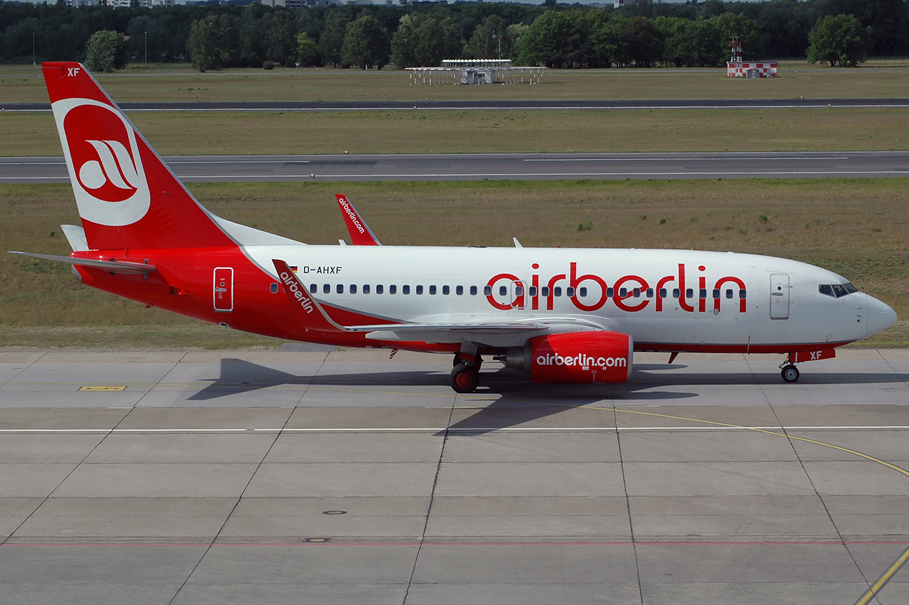 D-AHXF (35136) 2007 Boeing 737-7K5(WL)