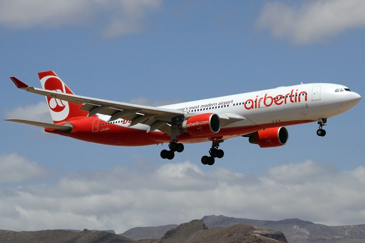 D-ALPI · Airbus A330-223 · (LPA / GCLP)