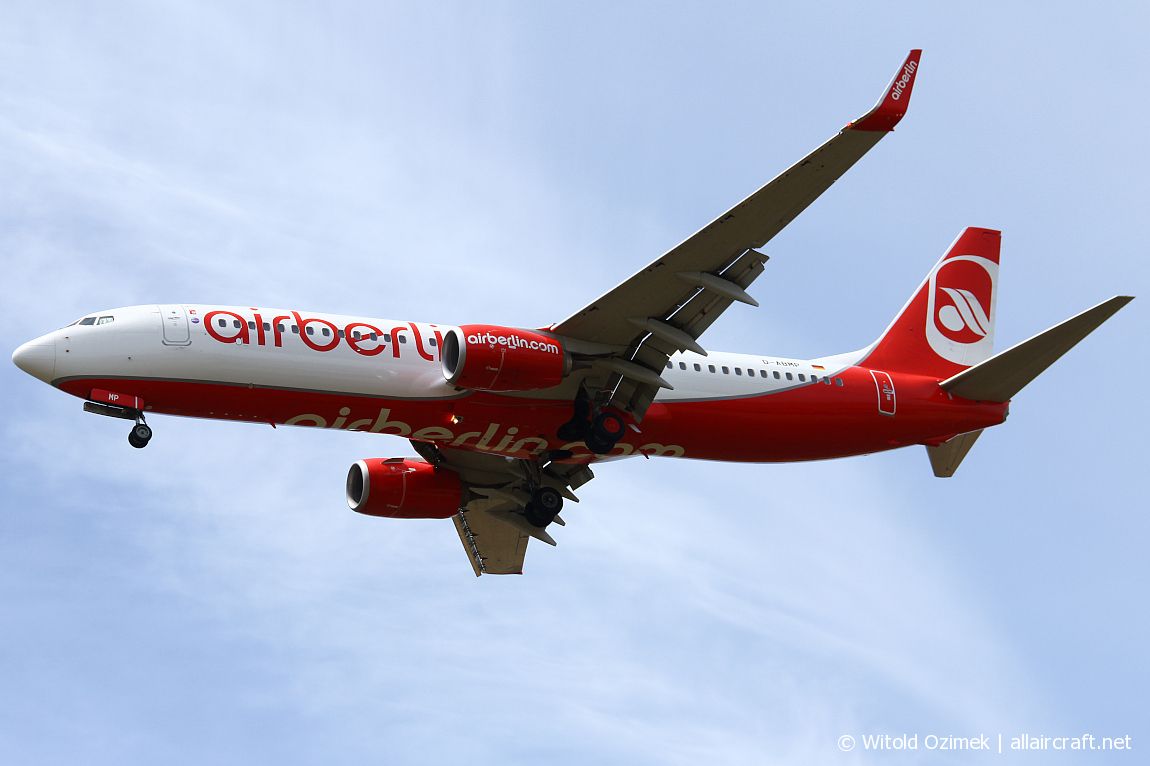 D-ABMP · Boeing 737-86J(WL) · (FCO / LIRF)