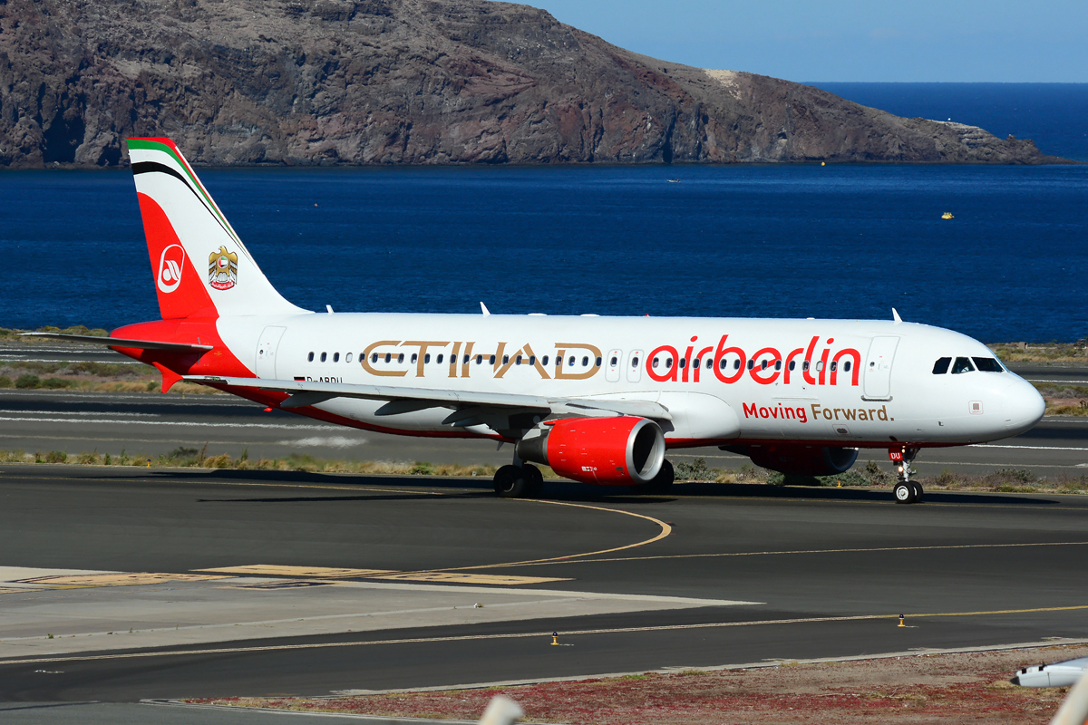 D-ABDU · Airbus A320-214 · (LPA / GCLP)