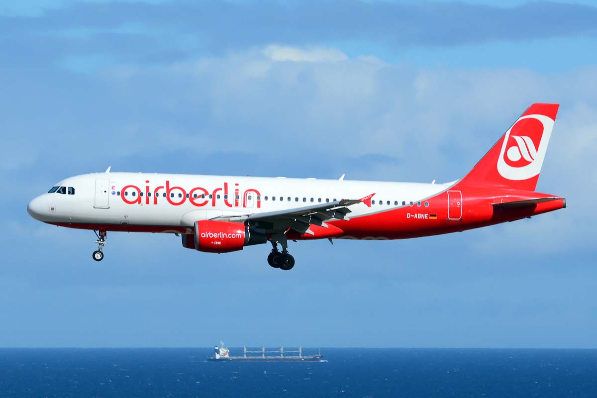 D-ABNE · Airbus A320-214 · (LPA / GCLP)