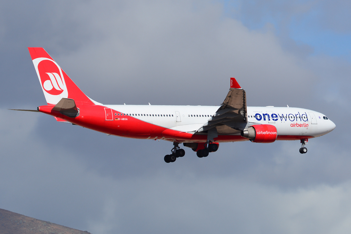 D-ABXA (288) 1999 Airbus A330-223