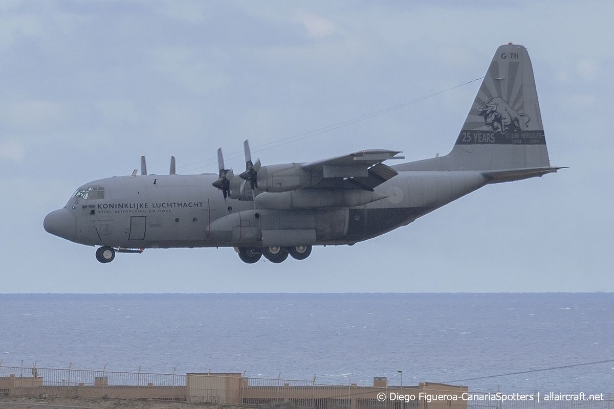 G-781 (382-4781) Lockheed C-130H Hercules