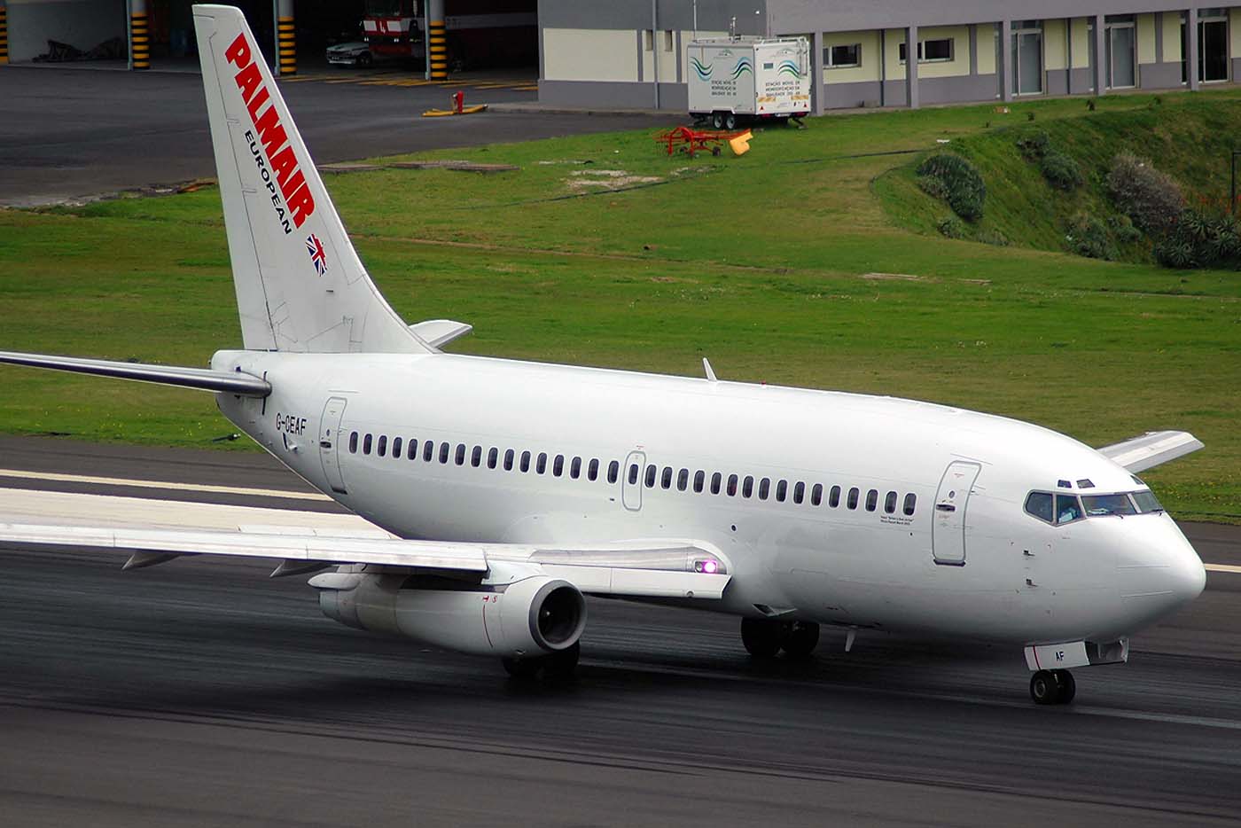 G-CEAF (20910) 1974 Boeing 737-229 Adv