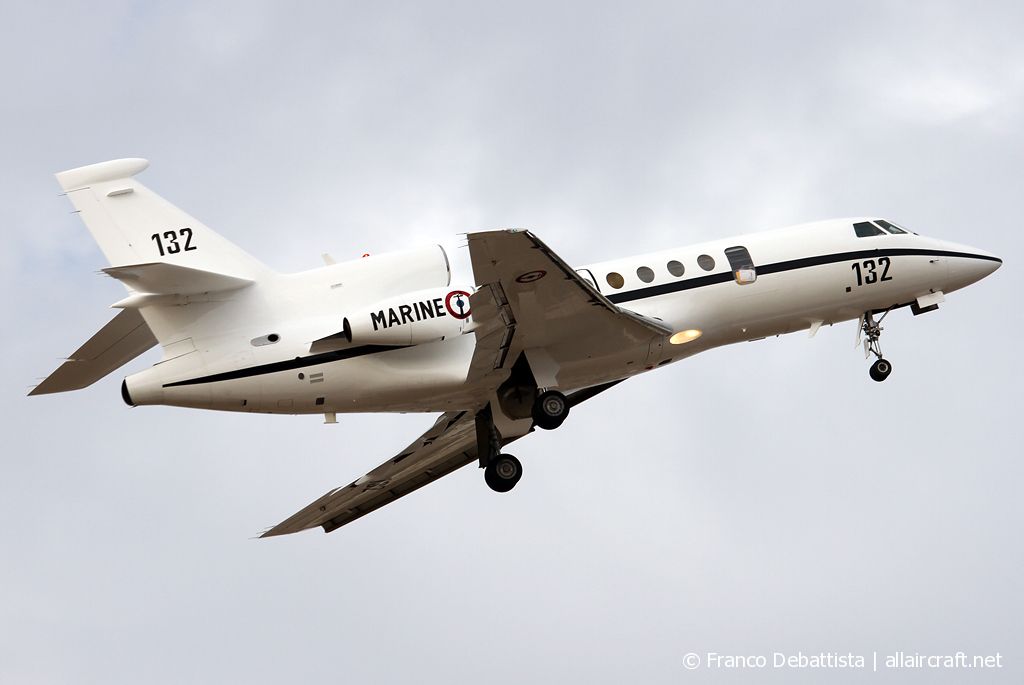 132 · Dassault Falcon 50 Surmar · (MLA / LMML)