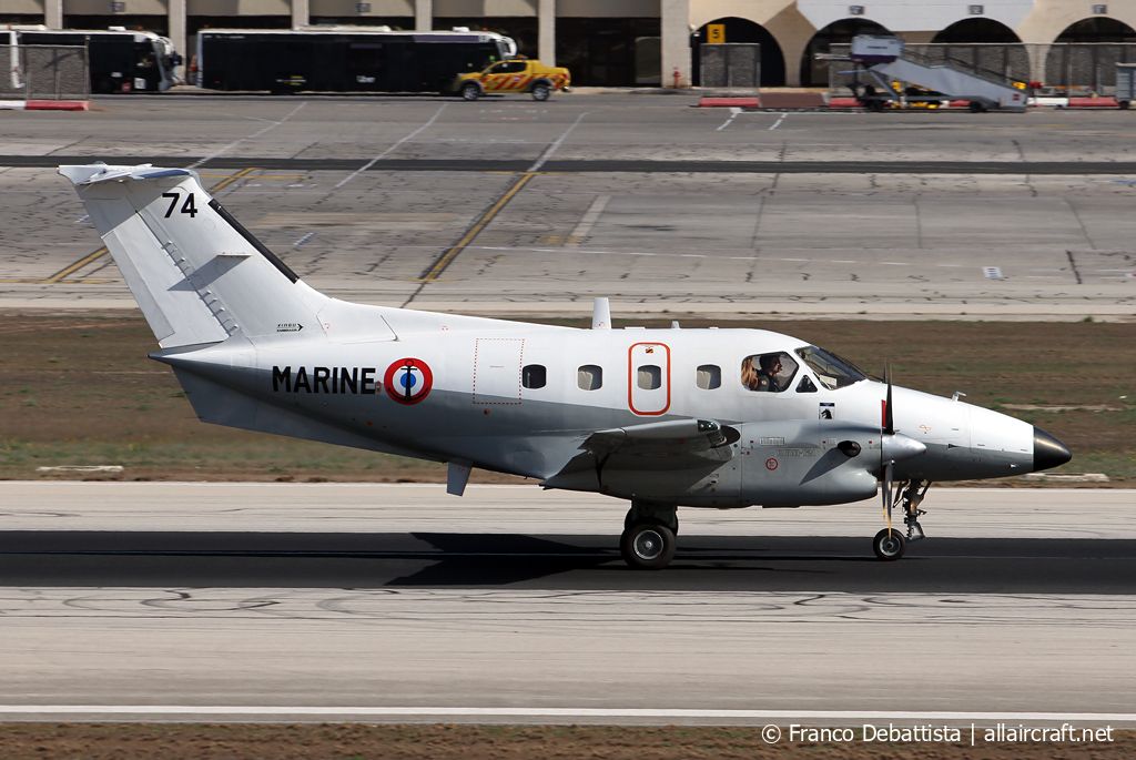 74 (121074) Embraer EMB-121AN Xingu