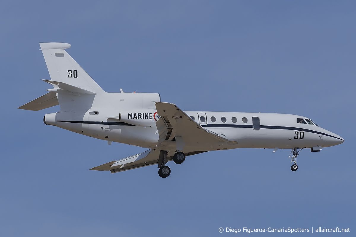 30 · Dassault Falcon 50 Surmar · (LPA / GCLP)