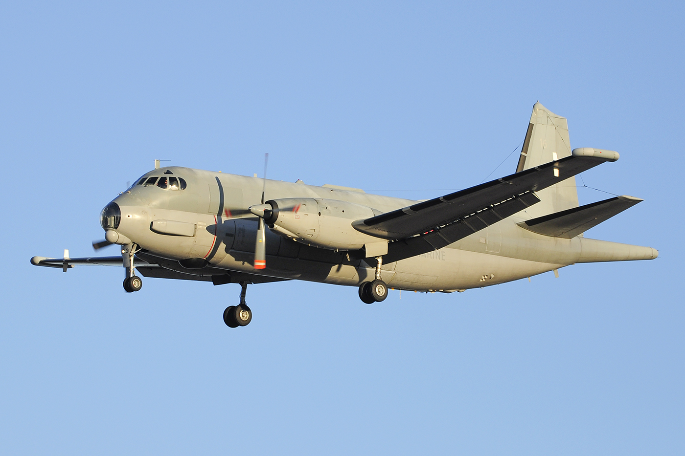 16 · Dassault ATL-2 Atlantique 2 · (LPA / GCLP)