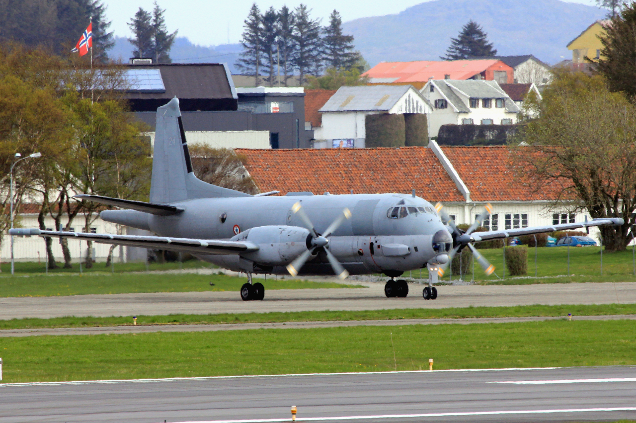 24 · Breguet 1150 Atlantique · (SVG / ENZV)