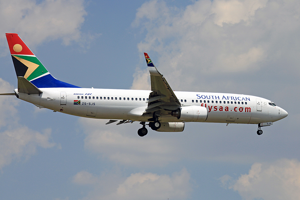 ZS-SJS (32632) 2002 Boeing 737-844(WL)