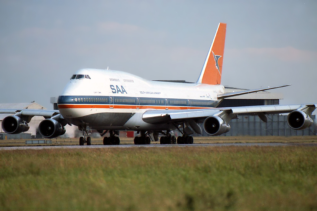 ZS-SAU · Boeing 747-344 · (LHR / EGLL)