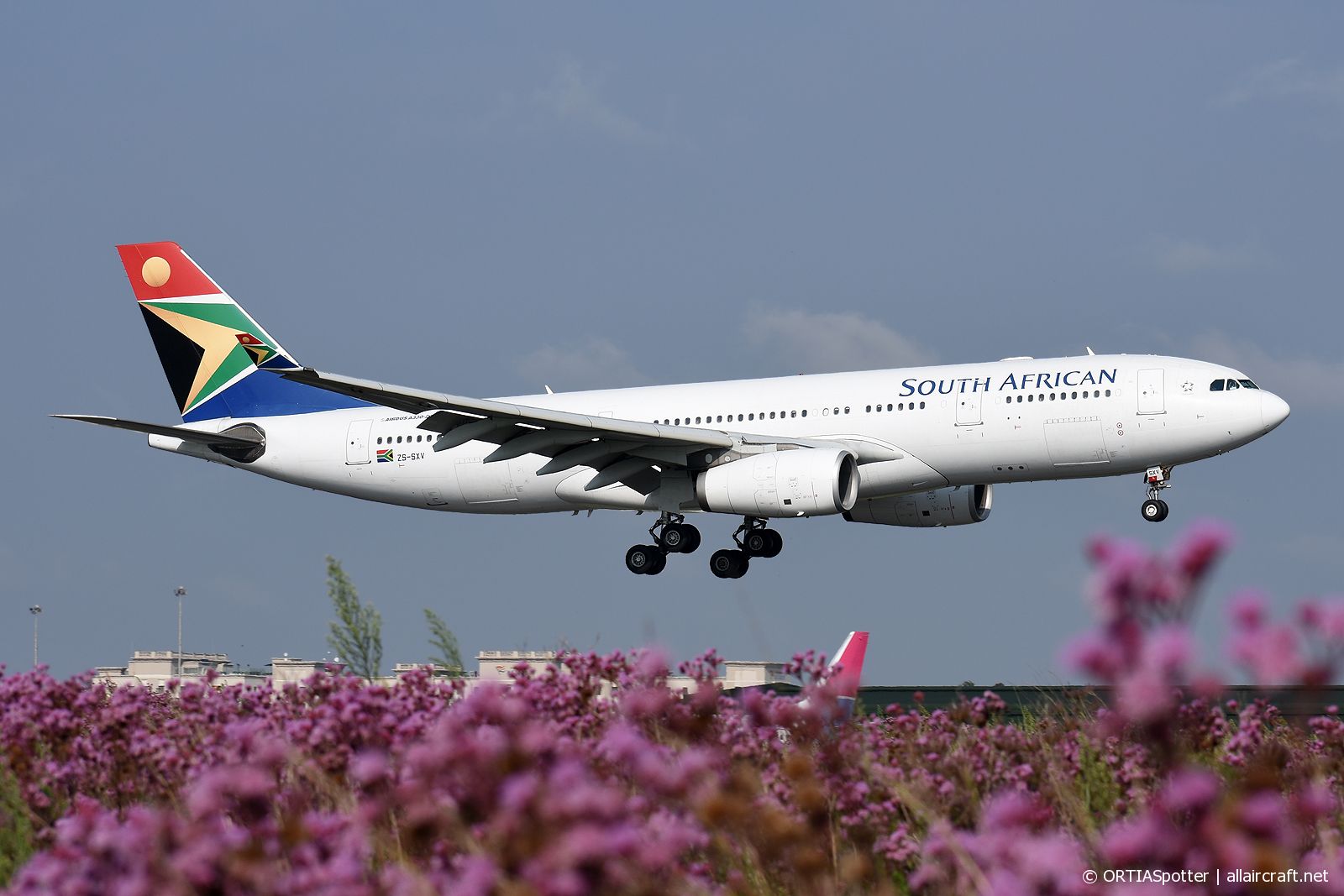 ZS-SXV (1249) 2011 Airbus A330-243