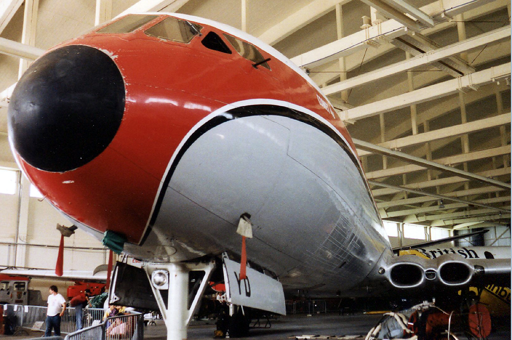 G-APYD · De Havilland DH-106 Comet 4B · (EGDT)