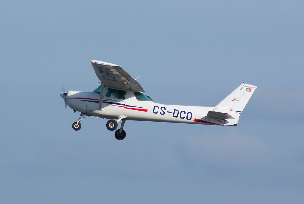 CS-DCO · Cessna 152 · (OPO / LPPR)