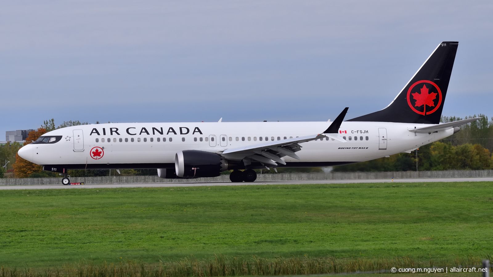 C-FSJH · Boeing 737-8 MAX · (YUL / CYUL)