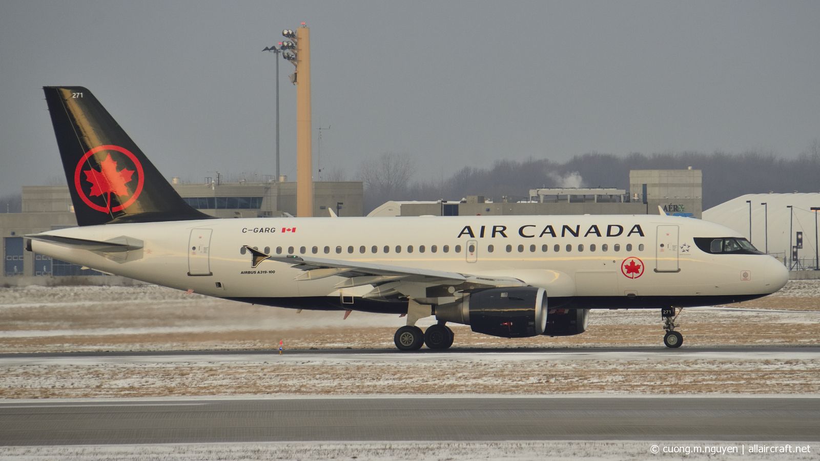 C-GARG · Airbus A319-114 · (YUL / CYUL)